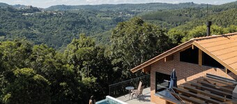 Vovô Emilio Chalés