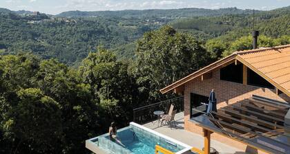 Vovô Emilio Chalés