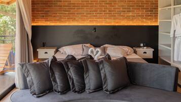 Chalé luxo, varanda coberta, vista para o vale | Wi-Fi de cortesia, roupa de cama