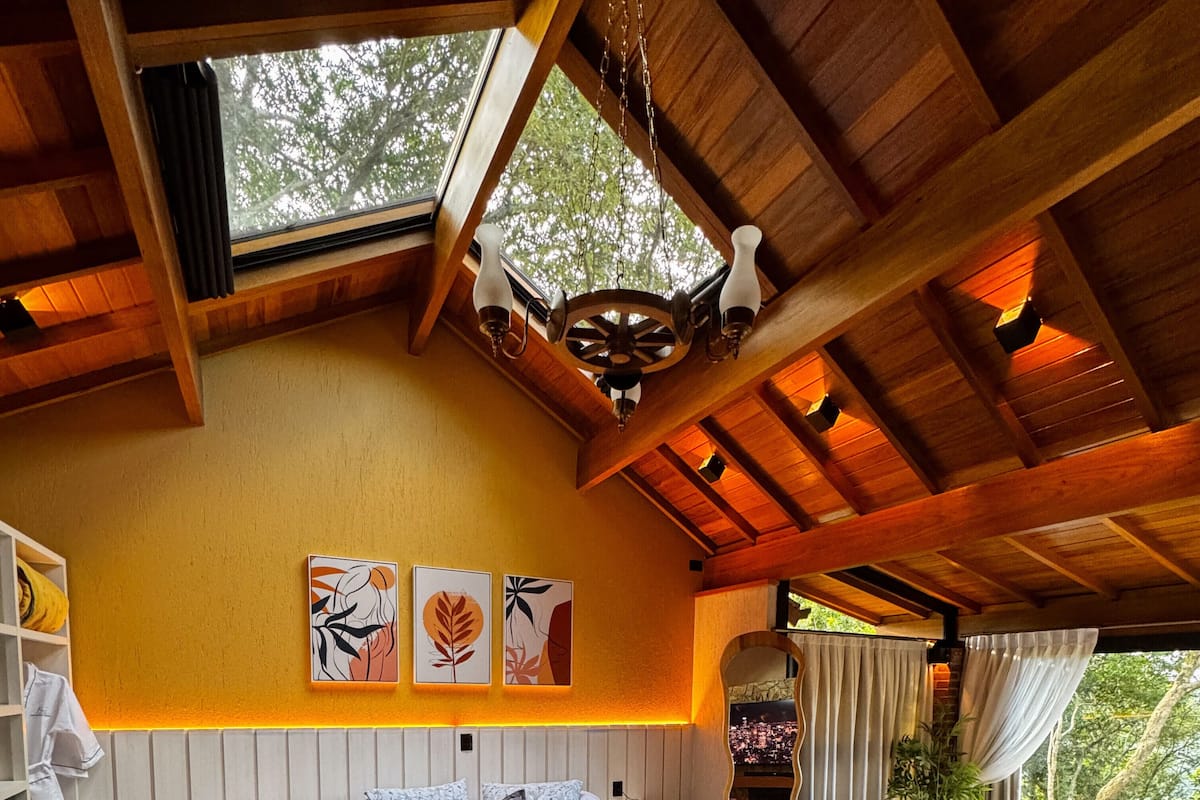 Chalet familiare, vista valle | Wi-Fi gratuito, lenzuola