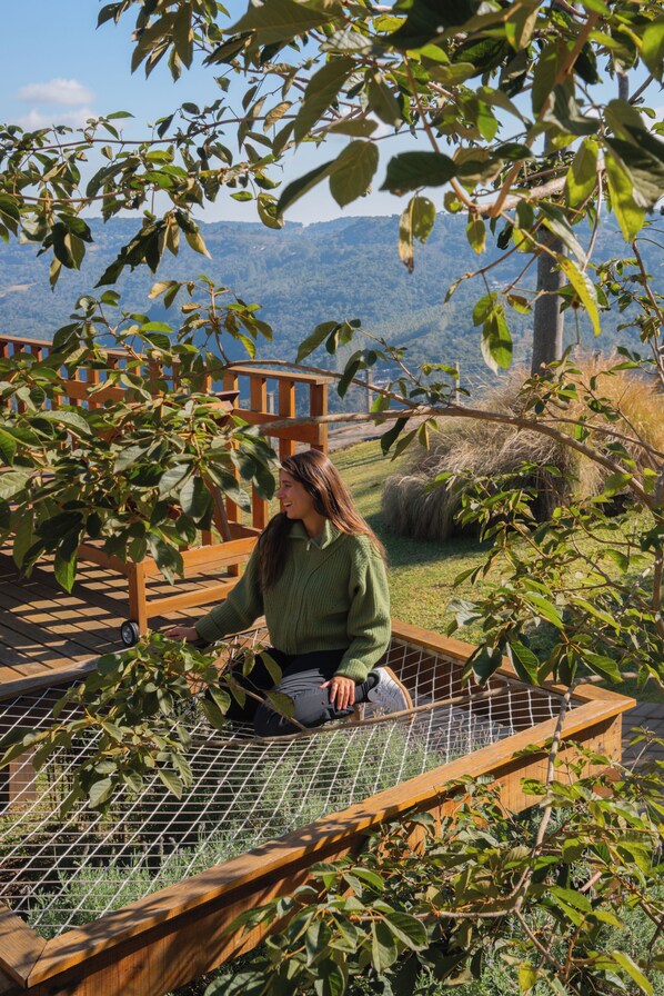 Basic Chalet, Valley View | Free WiFi, bed sheets