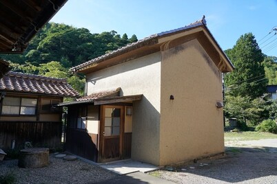Heritage Stay - Hidden Gem of Iwami Ginzan Living in a World Heritage Townhouse