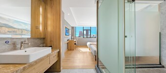 Zhuo Ao Hotel