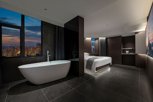 ENJI S Shancheng Designer Hotel