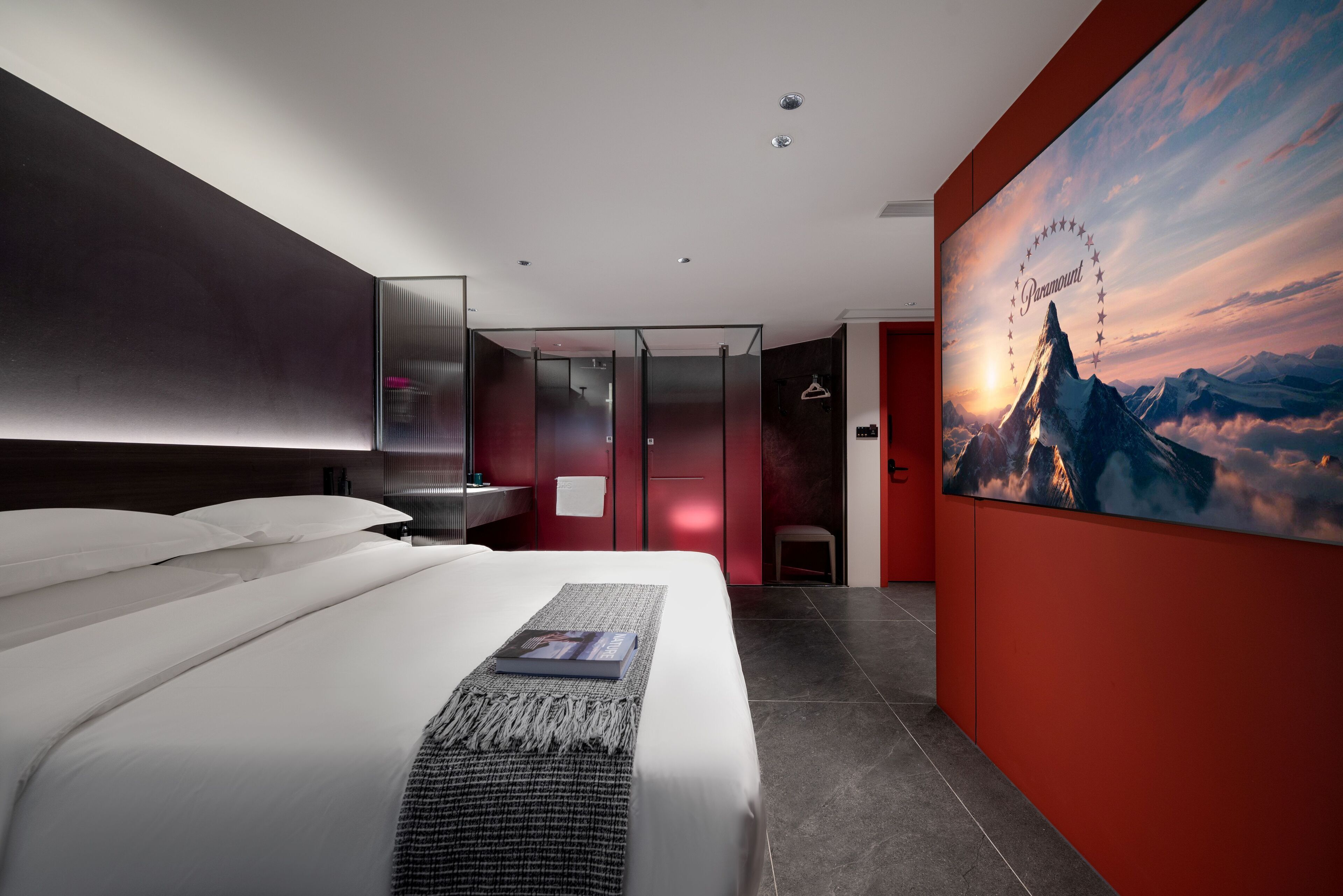 Quarto duplo família | Escrivaninha, Wi-Fi de cortesia