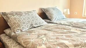 1 quarto, ferros/tábuas de passar roupa, Wi-Fi, roupa de cama