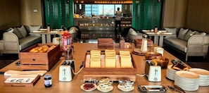 Frokostbuffé hver dag (CNY 108 per person)