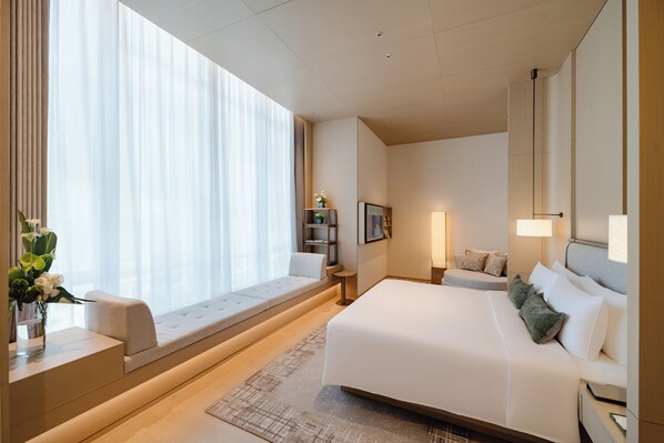 Premium bedding, down duvets, pillow-top beds, desk