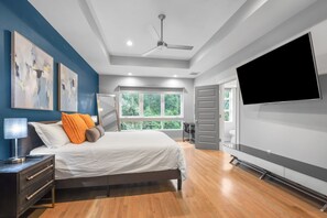 3 soverom, skrivebord, strykejern/-brett og wi-fi (inkludert)