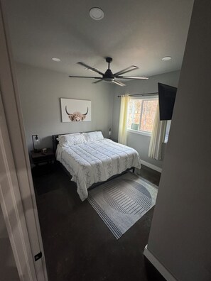 2 chambres, bureau, Wi-Fi gratuit, draps fournis