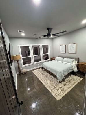 2 chambres, bureau, Wi-Fi gratuit, draps fournis