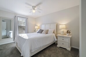 4 Schlafzimmer, Bügeleisen/Bügelbrett, Reisekinderbett, kostenloses WLAN