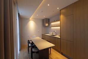 Suite, Mountain View | Living area