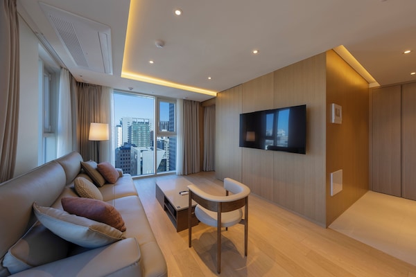 Phòng Suite, quang cảnh thành phố | Khu phòng khách