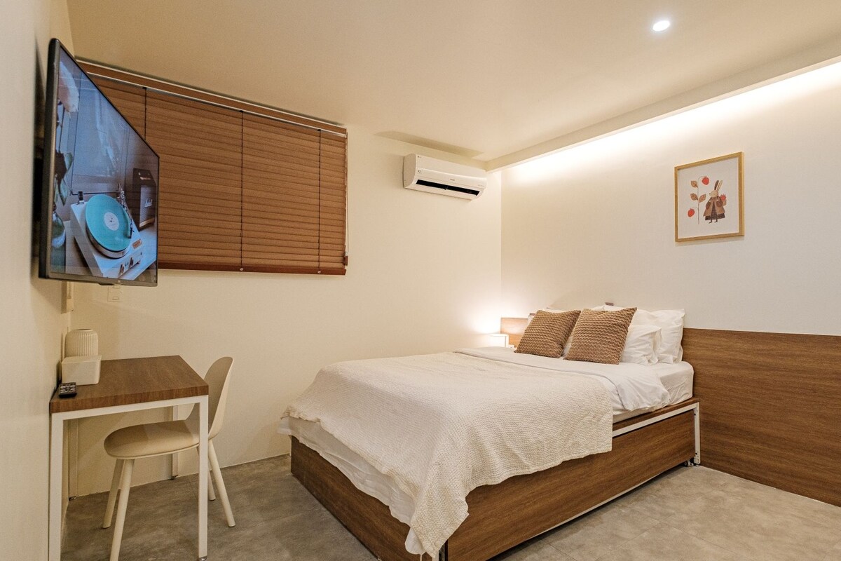 VIP Room | Allergikerbettwaren, schallisolierte Zimmer, kostenloses WLAN
