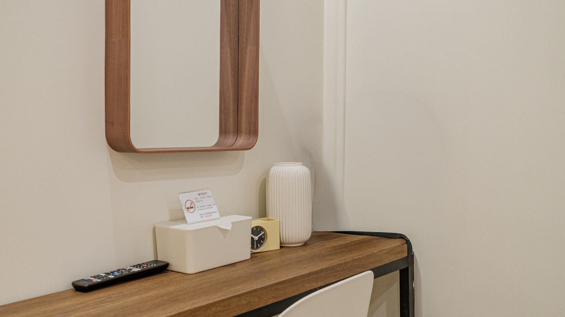 Premium Twin Room | Hypo-allergenic bedding available, soundproofing, WiFi (free)