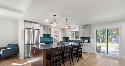 Relax under the Shade of a Live Oak! MCRD Paris Island and MCAS 10 Minute Drive