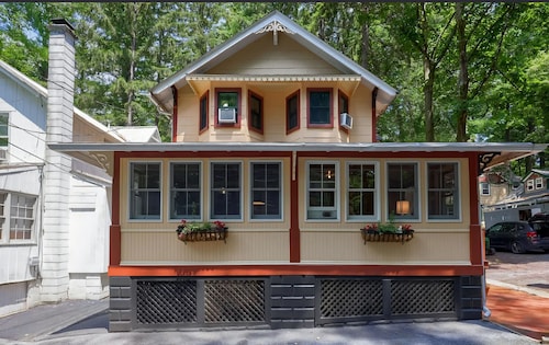 Fare-Thee-Well Cottage