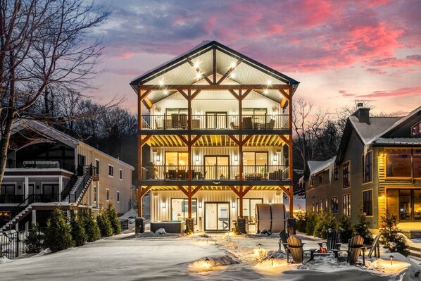 Exterior - Blue Haven 9BR New Lakefront Estate, Dock, Sauna, Elevator, Sleeps 34 (Lake Harmony)