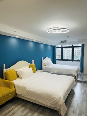 Economy Twin Room | Blackout drapes, free WiFi, bed sheets - Chongqing Justom Serviced Apartment 2 (Chongqing)