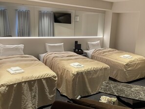 Triple Room, Non Smoking | Free WiFi