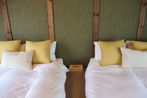 Classic Quadruple Room | Blackout curtains, free WiFi - TabiTime Sumiyoshi Sumikaze2 (Osaka)