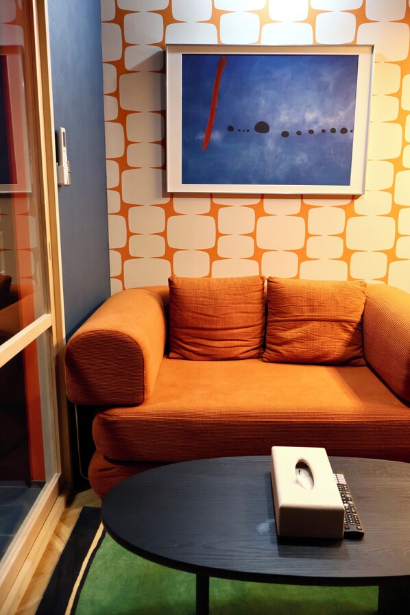 غرفة كلاسيكية رباعية | منطقة المعيشة