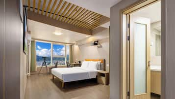 Deluxe Double Room, Hill View | Premium bedding, individually decorated, individually furnished, desk