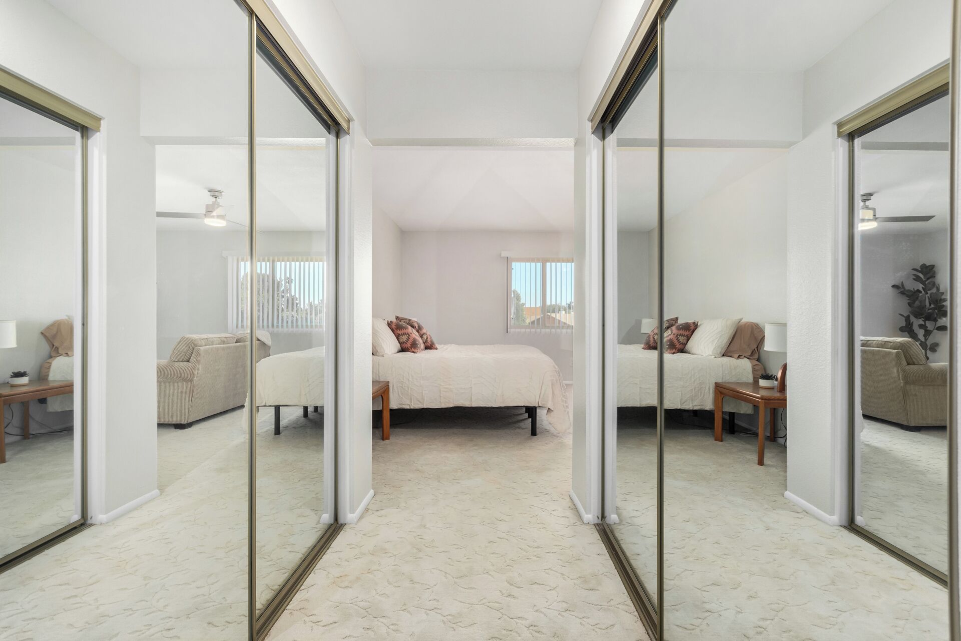 5 habitaciones, escritorio, wifi gratis y ropa de cama 