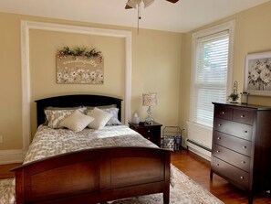 Bügeleisen/Bügelbrett, WLAN, Bettwäsche