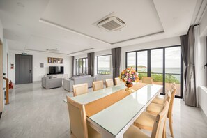 Blackout drapes, iron/ironing board, free WiFi - Quy Nhon Sea Resort (Quy Nhon)