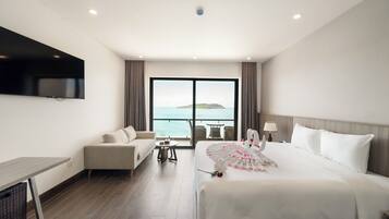 Cortinas blackout, tabla de planchar con plancha y wifi gratis