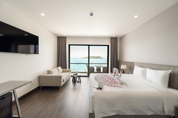 Deluxe Double Room, 1 King Bed, Balcony, Beach View | Blackout drapes, iron/ironing board, free WiFi