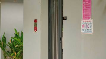 Gemeinsamer Schlafsaal, Strandblick | Verdunkelungsvorhänge, Bügeleisen/Bügelbrett, kostenloses WLAN