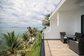 Premier Room, 2 Queen Beds, Beach View | Blackout drapes, iron/ironing board, free WiFi - QUY NHON SEA RESORT (Quy Nhon)