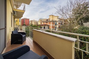 Comfort Apartment, Balcony, City View | Balcony - Rosa's House (Sorrento)