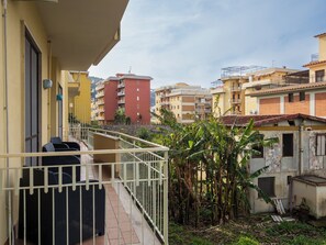 舒适公寓, 阳台, 城市景观 | 阳台景观