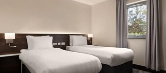 Ramada by Wyndham Cobham