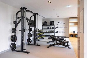 Unclassified image, 3 of 22, button - Luxury 1-Bedroom Apartment At Burj Crown. (Dubai)
