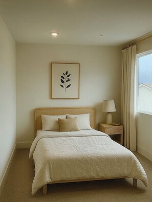 3 soverom, strykejern/-brett, wi-fi og sengetøy