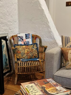 Interior - Cottage Bliss on Moonta Main St - Your Perfect cozy Moonta getaway! (Moonta)