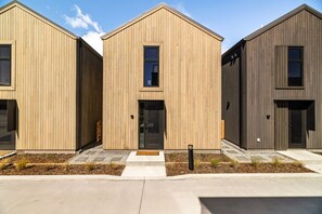 Exterior - Luxury Queenstown 2Bed Villa (Queenstown)