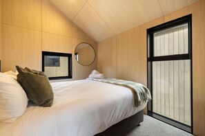 2 Schlafzimmer, Bügeleisen/Bügelbrett, Reisekinderbett, WLAN