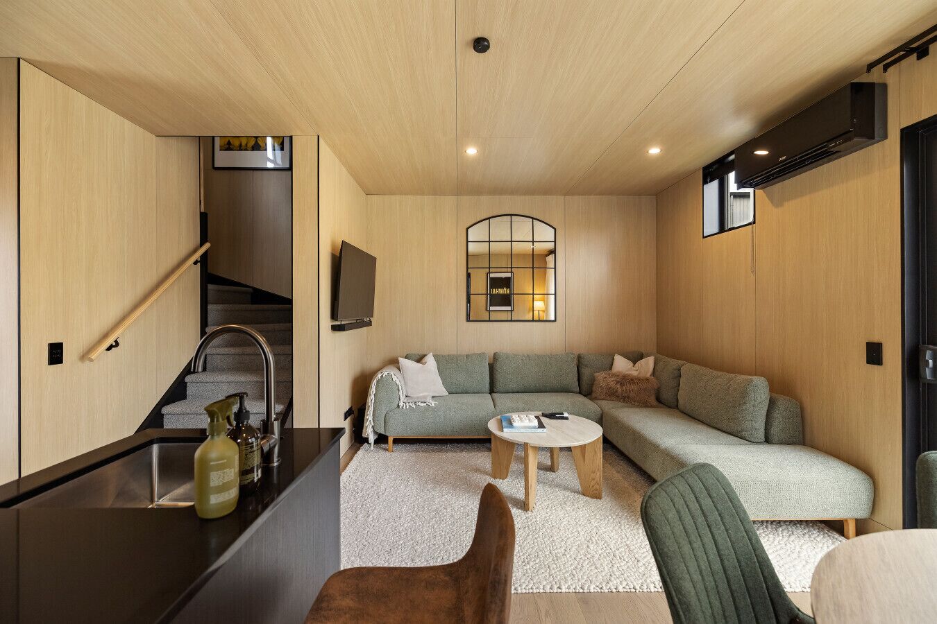 Télévision, chaîne hi-fi