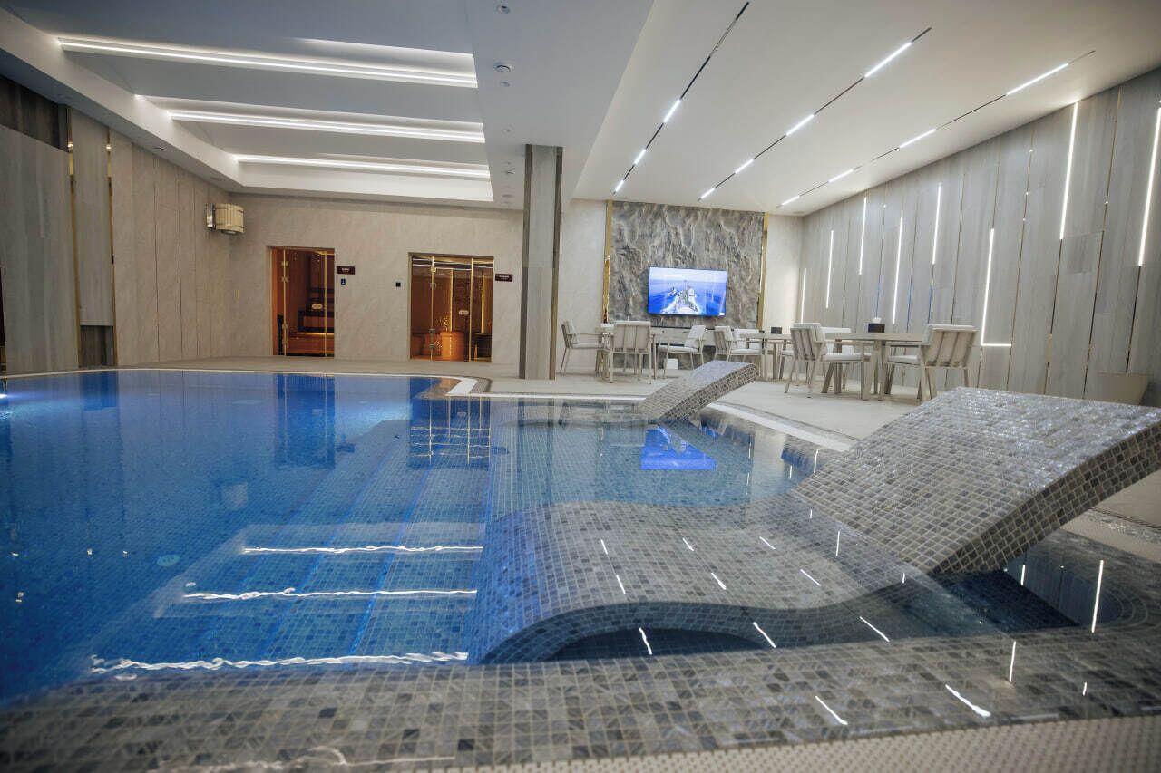 2 indoor pools, open 10:00 AM to 11:00 PM, sun loungers