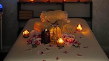 Sauna, bain Ă remous, hammam, bains de boue, massages