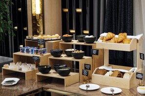 Daily buffet breakfast for a fee - AD Bellagio Hotel (Samarkand)