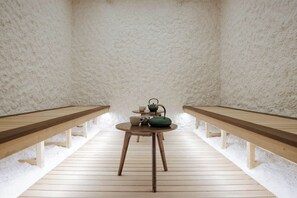 Sauna, bañera de hidromasaje, baño turco, baños de barro, masajes 