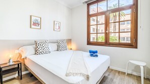 1 Schlafzimmer, Schreibtisch, Internetzugang