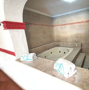 타월, 비누, 샴푸, 화장지